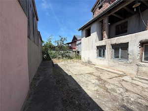 CALEA MARTIRILOR - CASA CU CURTE - TEREN 414MP - imagine 3