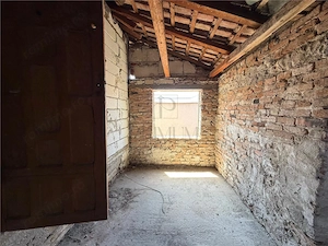 CALEA MARTIRILOR - CASA CU CURTE - TEREN 414MP - imagine 17