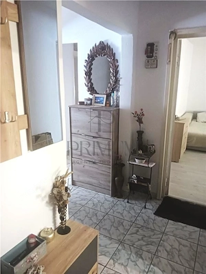 DOROBANTILOR - PARTER - BLOC IZOLAT - 3 CAMERE- 2 BAI - BALCON - CENTRALA - BOXA CF - imagine 4