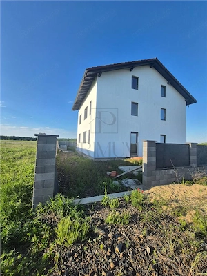 DUPLEX IMENS - MOSNITA VECHE -  VEDERE PADURE  611 MP TEREN - 160 MP UTILI - imagine 3