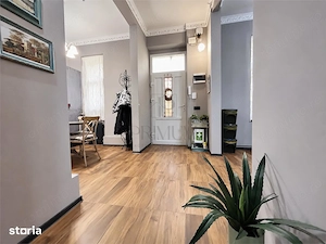 Piata Sfanta Maria, apartament 2 camere, cladire istorica - imagine 2