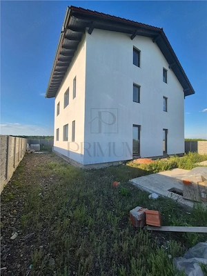 DUPLEX IMENS - MOSNITA VECHE -  VEDERE PADURE  611 MP TEREN - 160 MP UTILI - imagine 2