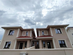 NOU PE PIATA - Duplex despartit prin camera tehnica  - 4 dormitoare - imagine 2