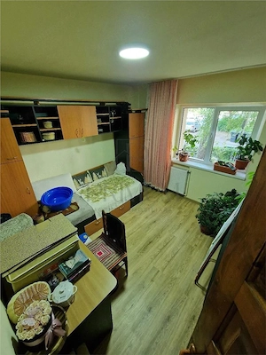 Lipovei - 2 Camere - Decomandat - Centrala proprie - imagine 2