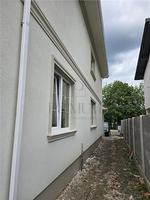 Duplex deosebit - zona excelenta - toate utilitatile - finisaje TOP - imagine 8