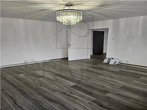 Modern - 2 Camere - Decomandat - Parter inalt - Centrala proprie - imagine 3