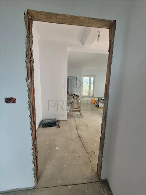 CASA INDIVIDUALA IN GHIRODA  3 CAMERE 90 MP UTILI 501 MP CURTE  UTILATA  BUCATARIE INCHISA  ZONA TOP - imagine 18