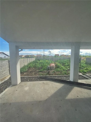 Duplex spatios - zona foarte buna - 5 camere - teren mare - imagine 11