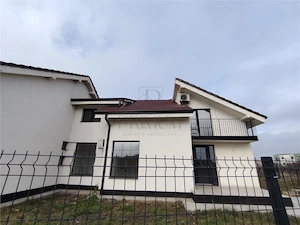Duplex proiect deosebit - semimobilat  - suprafete foarte generoase - zona foarte buna - imagine 4