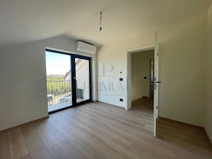 Duplex proiect deosebit - semimobilat  - suprafete foarte generoase - zona foarte buna - imagine 17