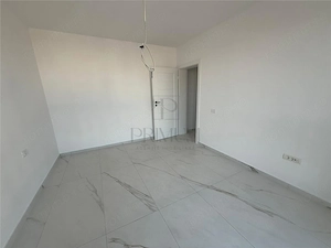 BRAYTIM - 2 CAM - ETAJUL 1 - DECOMANDAT - TERASA 17MP - FINALIZAT - imagine 4