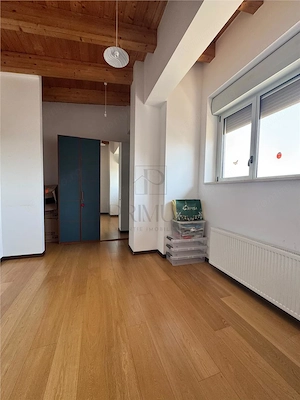TORONTALULUI - 3 CAM - PENTHOUSE - 2 BAI - TERASA 38MP - LIFT - PANORAMIC - imagine 6