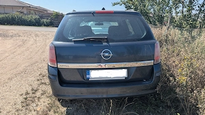 Vând Opel Astra H 1.9 CDTI (2006) - Pentru piese   Proiect reconditionare - imagine 2