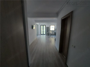 Apartament 2 camere de vanzare Platinum Residence - Coresi, Loc de parcare inclus - imagine 4