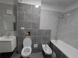 Apartament 2 camere de vanzare Platinum Residence - Coresi, Loc de parcare inclus - imagine 8