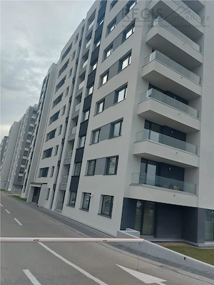 Apartament 2 camere de vanzare Platinum Residence - Coresi, Loc de parcare inclus - imagine 12