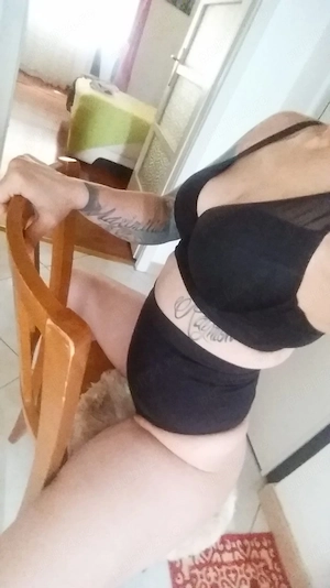 Bruneta Fierbinte Reală100%  detali Doar pe WhatsApp 