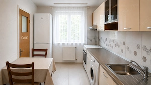 Apartament la prima închiriere - 3 camere - Titan  - Renovat complet   Nemobilat - Loc parcare
