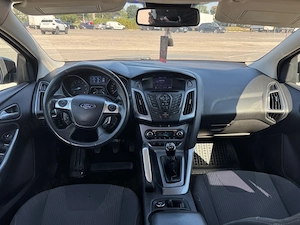 Ford Focus 2012 1.0 Ecoobost Titanium  - imagine 8