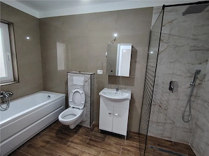 Duplex separat prin dressing - zona usor accesibila - compartimentare practica - imagine 7