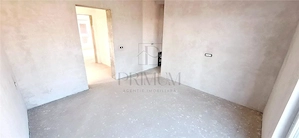 GIROC - Duplex despartit prin camera - 4 Camere - Toate utilitatile - imagine 5