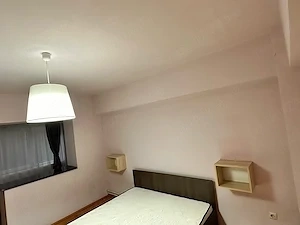 Proprietar, vand apartament 4 camere in complexul studentesc, str Delfinului. - imagine 4