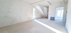 GIROC - Duplex despartit prin camera - 4 Camere - Toate utilitatile - imagine 2