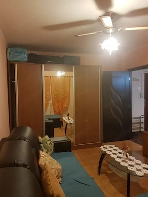 Apartament 2 camere decomandat zona Rahovei - imagine 4