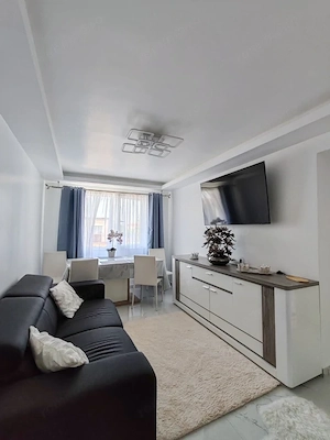 Apartament 2 camere,  34 mp, zona Sasar - imagine 2