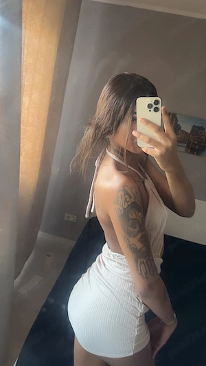 Nicolle-Ts-girl