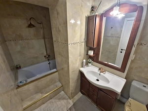 Mamaia Central apartament 2 camere vedere frontala lac - imagine 4