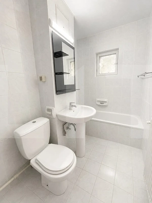 Apartament 3 camere, 68 mp, zona Aradului - imagine 7