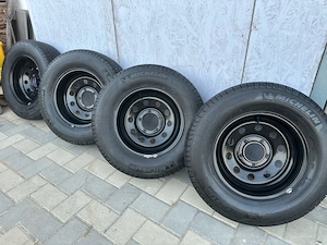 Anvelope cu jante ET negativ 235/70 R16 - imagine 8