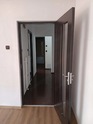 apartamente de vanzare  - imagine 2