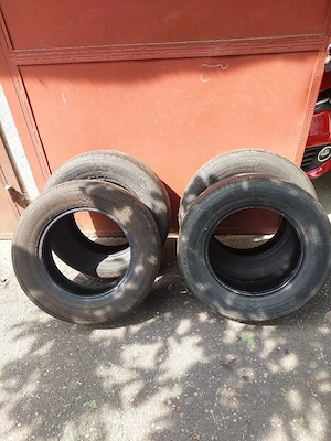 vînd 4 cauciucuri vară stare foarte bună preț 800ron negociabil tel 0746164282  - imagine 4