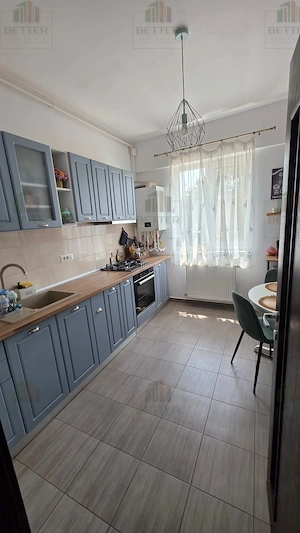Apartament cu 2 camere, decomandat, mobilat și utilat   450 m metrou Berceni - imagine 4