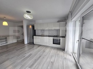 Apartament 3 camere, 66 mp, zona Micro 3 - imagine 3