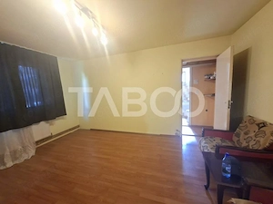 Apartament de vanzare 2 camere si pivnita parter inalt Rahovei Sibiu - imagine 11