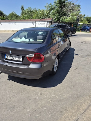 vand bmw seria 3 2008 177 cai  - imagine 5