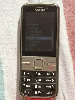 Nokia C 5 