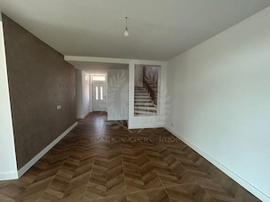 CASA 4 CAMERE//PAULESTI// REZIDENTIAL LA CIRESI - imagine 9