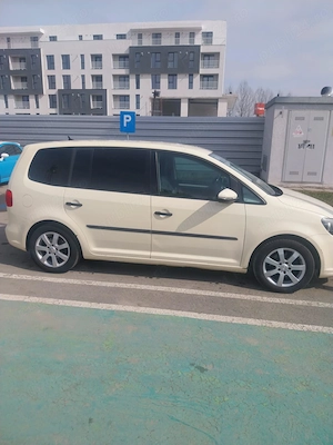 Vw Touran 2014  motor 1.6   cutie manuala  7 locuri  - imagine 4