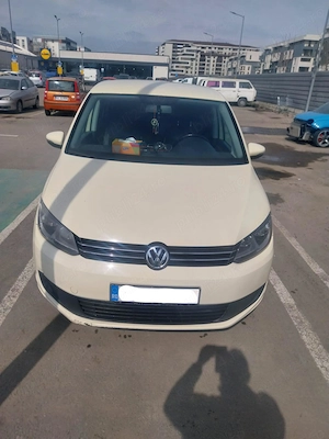Vw Touran 2014  motor 1.6   cutie manuala  7 locuri  - imagine 2