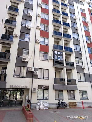 Garsoniera de închiriat la Avangarde Home 