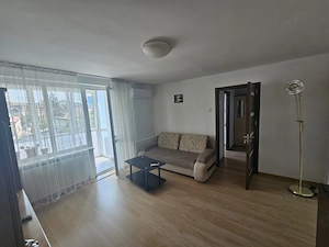 Apartament semicentral 2 camere - vizavi de Casa David - imagine 8