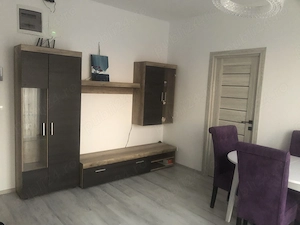 Dau în chirie apartament în cartierul Westfield  - imagine 2