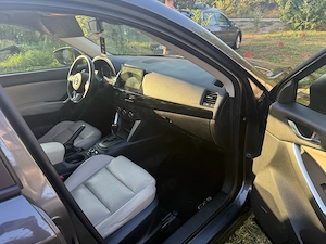 Mazda CX-5 2.2 Skyactiv-D 175 CP AWD Automată | Bose | Piele | Trapă | Euro 6 | CarPlay Wireless - imagine 4