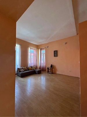 Inchiriez Apartament - imagine 2