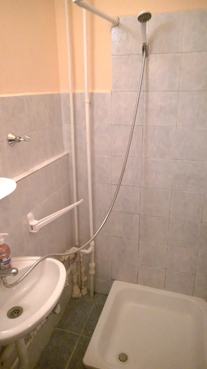 Inchiriez apartament cu 2 camere, Etajul 3,Rogerius - imagine 8