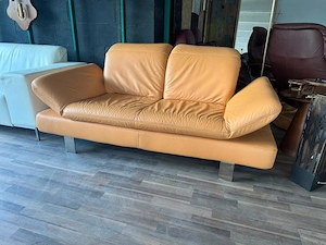 Canapea tip sofa, fixa, piele naturala 100%, un produs de brand premium Olanda in stare ca noua.